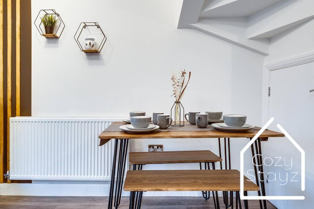 Newly Stunning City Centre Home By Cozy Stayz Birmingham Ngoại thất bức ảnh